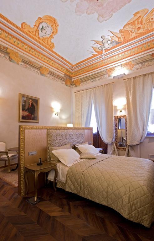 Palazzo Carletti Bed & Breakfast Montepulciano Bilik gambar
